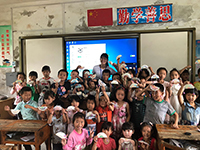 Let's pose after making hand drums! (Photo Credit: Miss Michelle Lee; Programme Host: South China University of Technology)